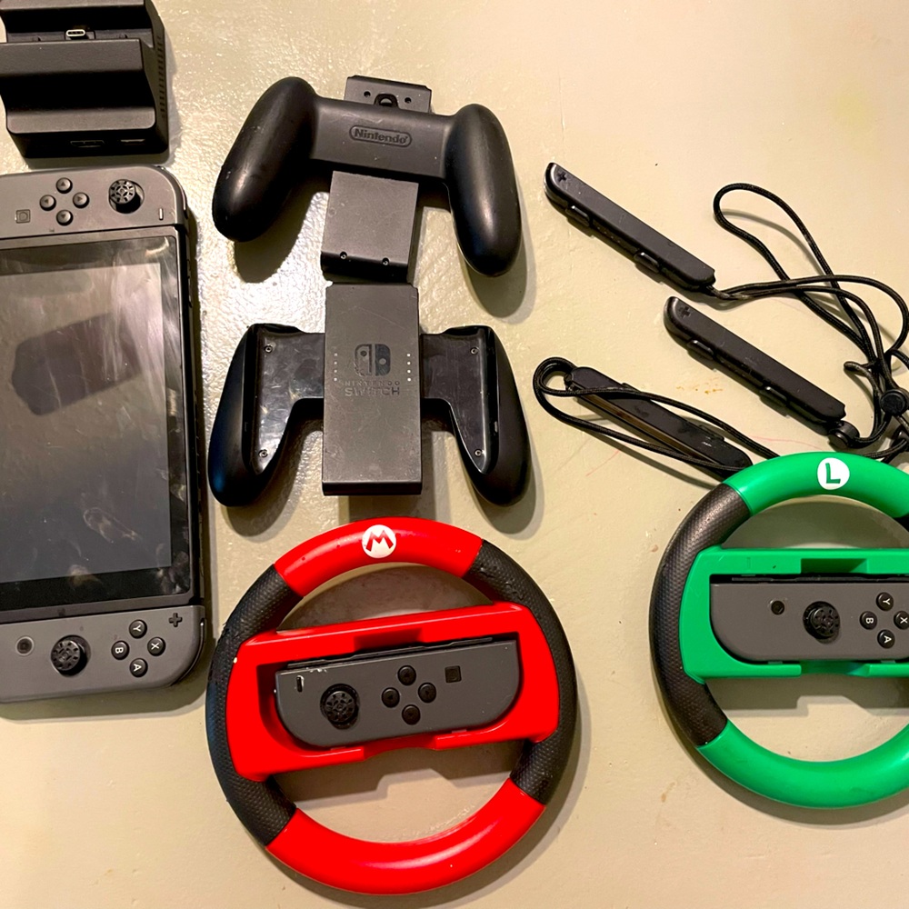 Nintendo switch with 2 wheels
